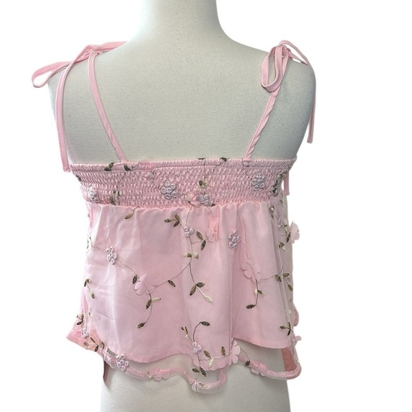 Babydoll Crop Top SHEIN NWT Floral 3D Embroidered Pink size Small - Picture 2 of 13
